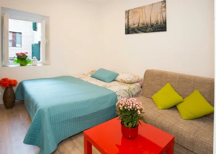 Emperor's Chambers Luxury アパート *