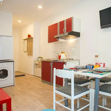 Emperor's Chambers Luxury Split